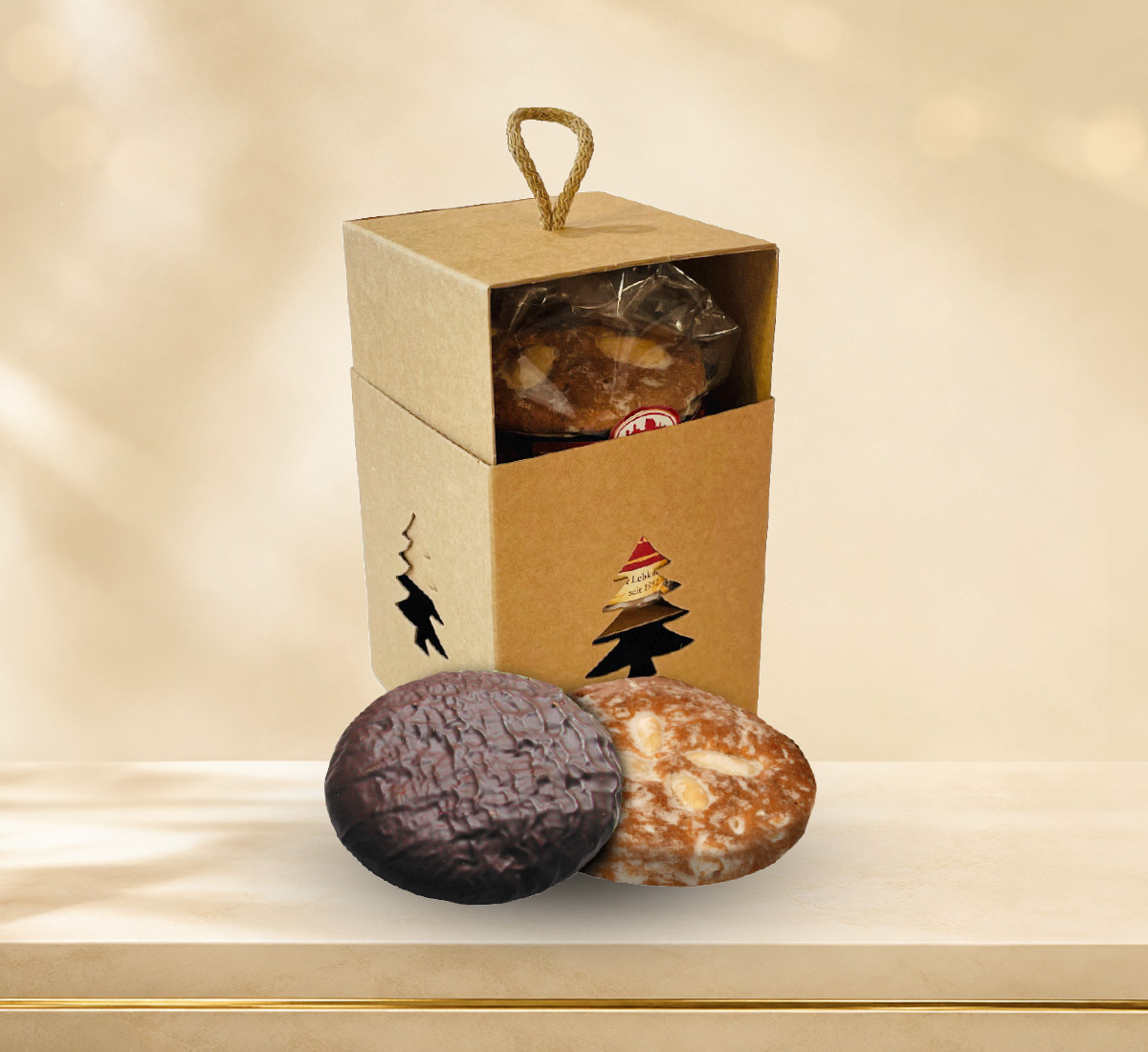Tannenbäumchen Geschenkverpackung mit Elisenlebkuchen